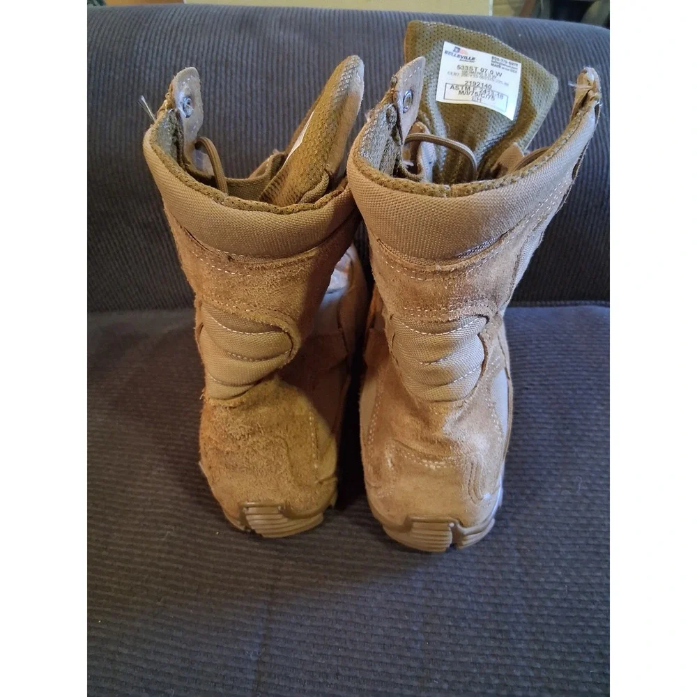 Belleville 533ST Sabre Steel Toe Boots Mens 7W Womens 9W Coyote Brown Vibram USA